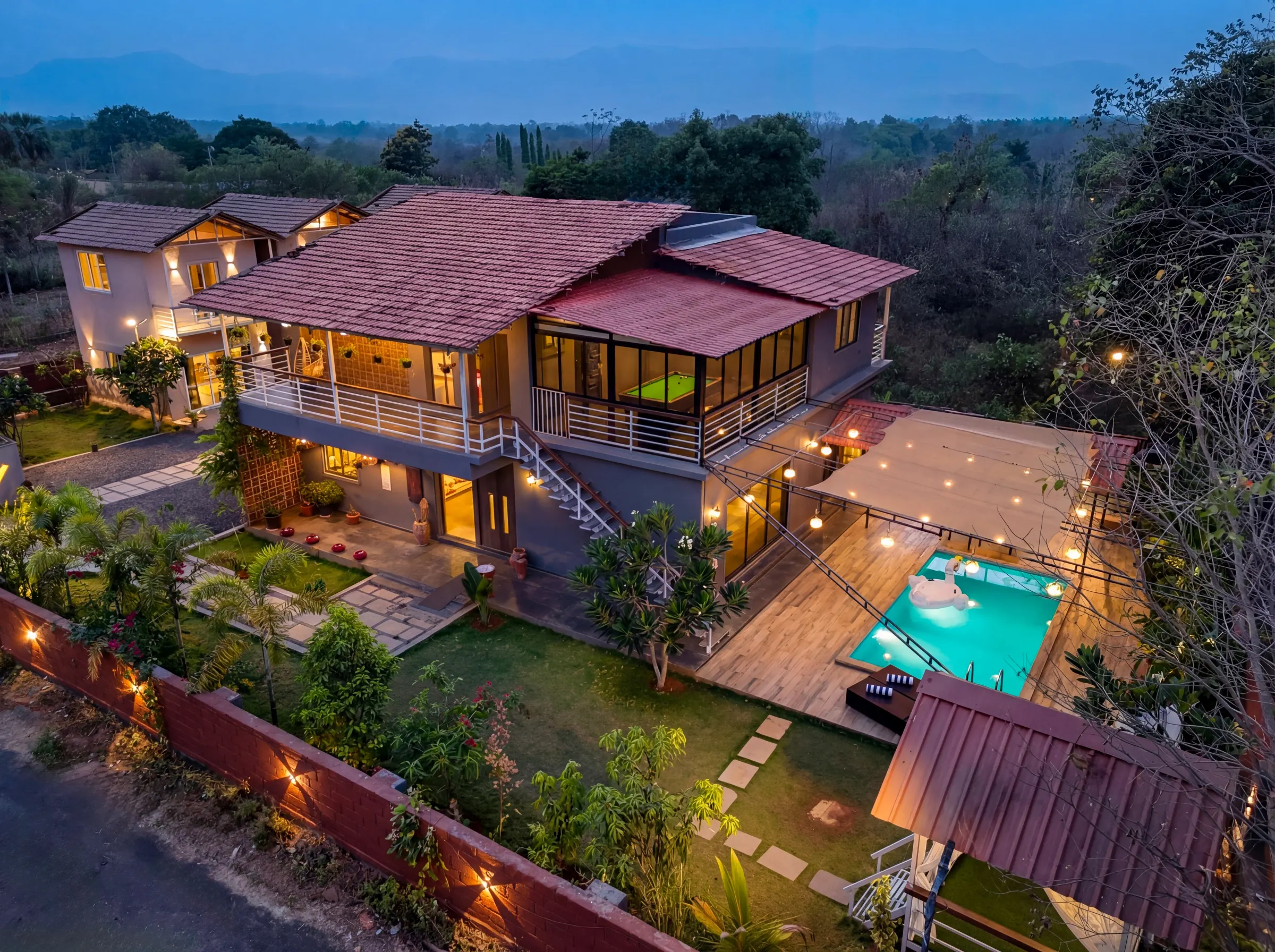 The Zuri House - Cover 1