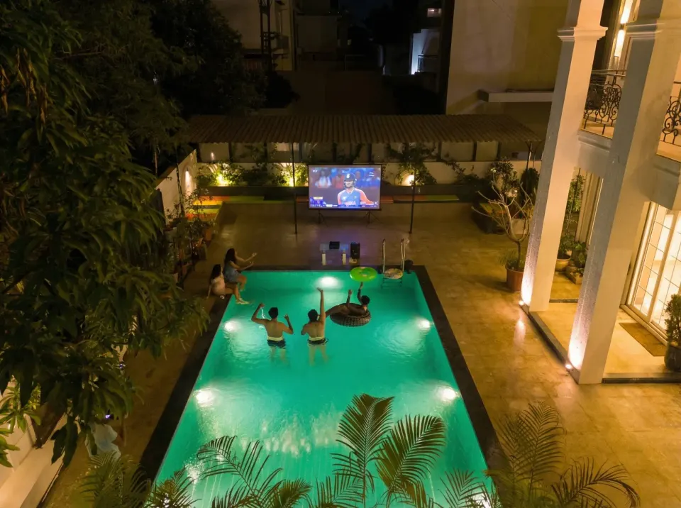 Plan a Pool Party Weekend Getaway