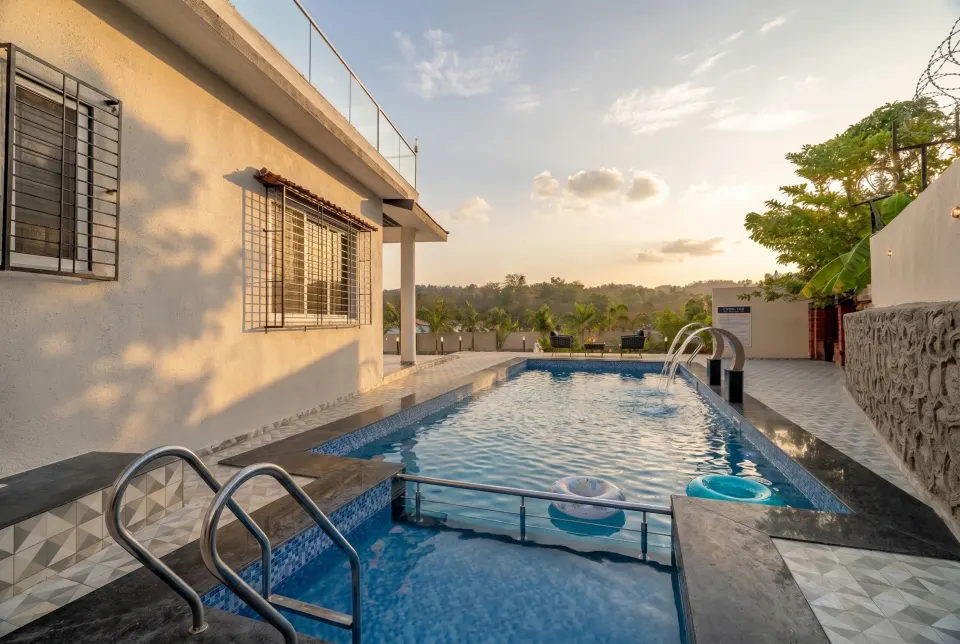 Stargazer - Pool area 2