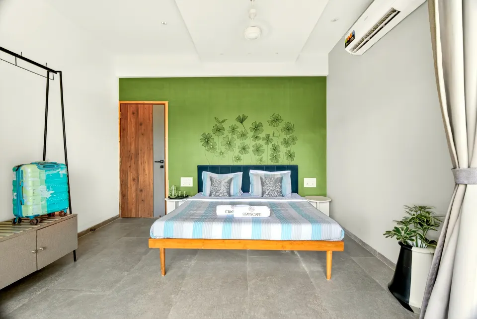 Aquavista 9BHK - Bedroom 7 2