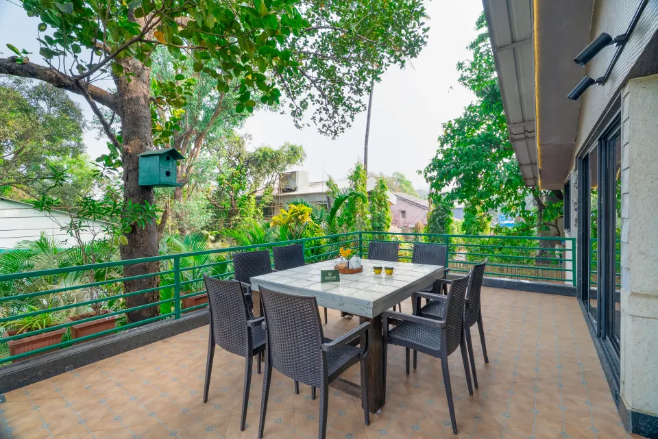 Woodhouse - Outdoor 1