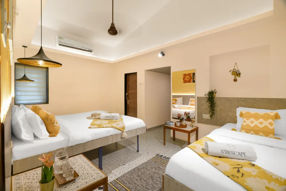 Honeycomb - Bedroom 2 1