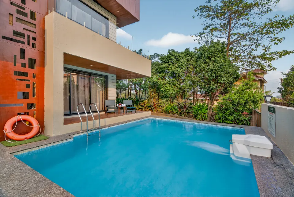 Aquavista 9BHK - Pool 2