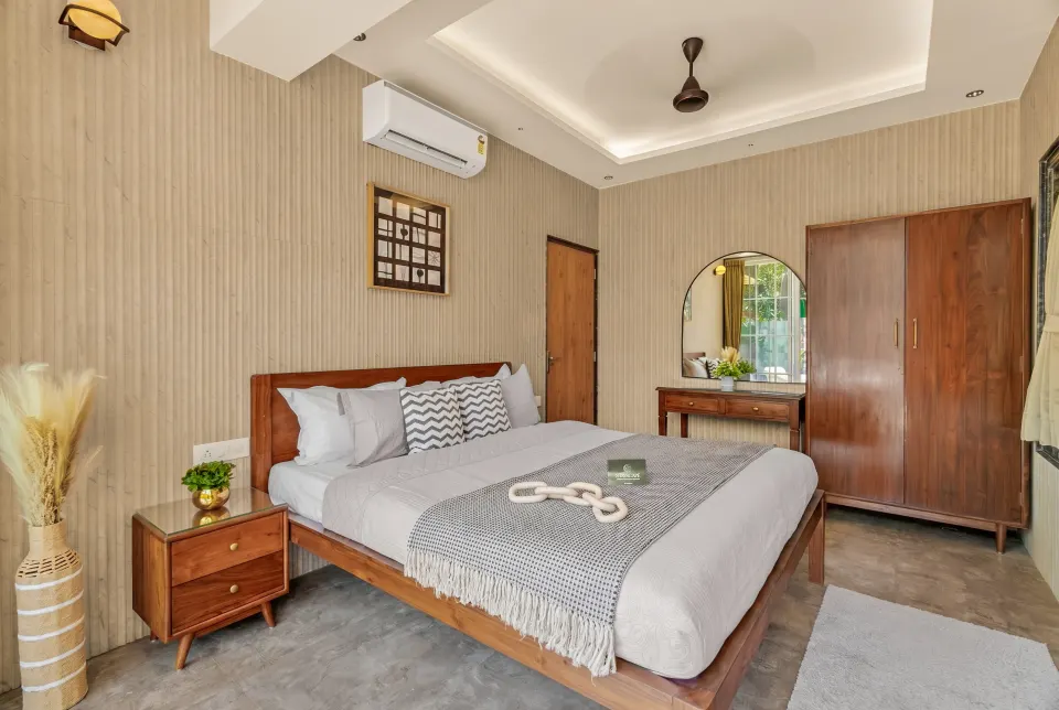 Sage House - Bedroom 1 2