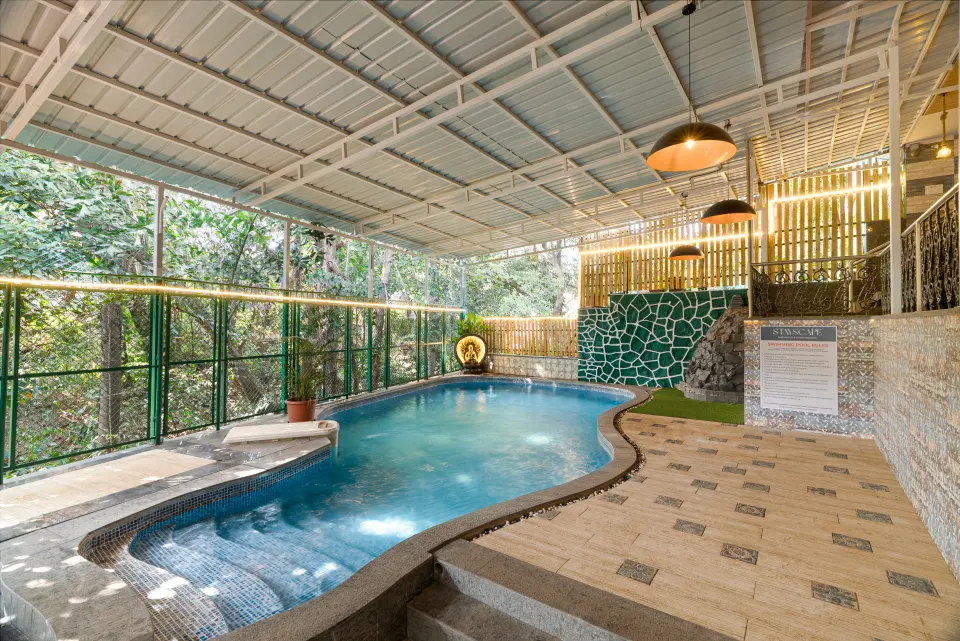 Bricstone House - Pool Area 3