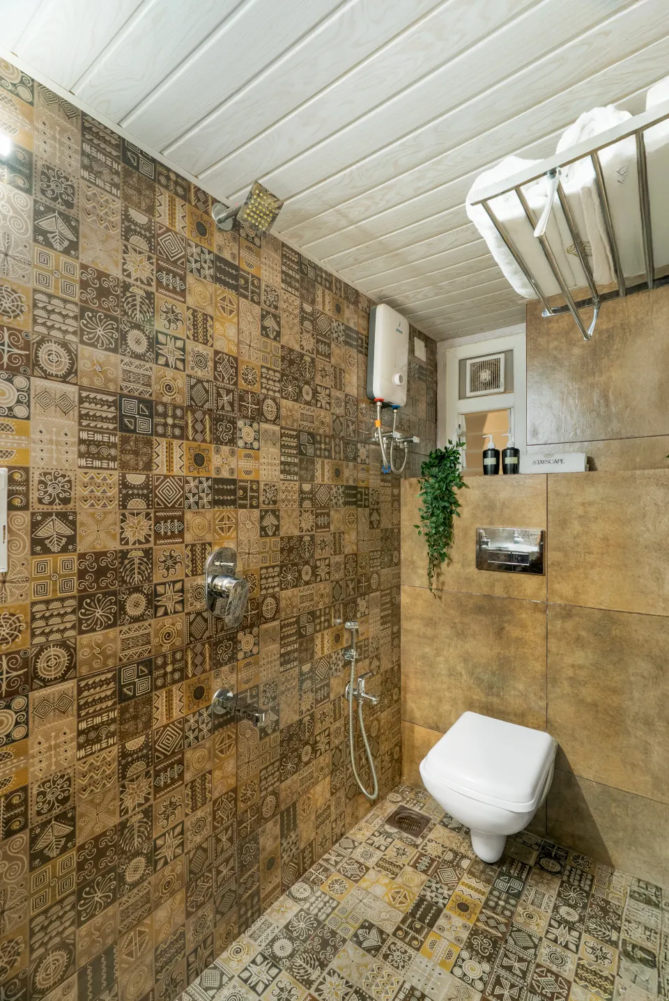 Honeycomb - Bathrooms 1