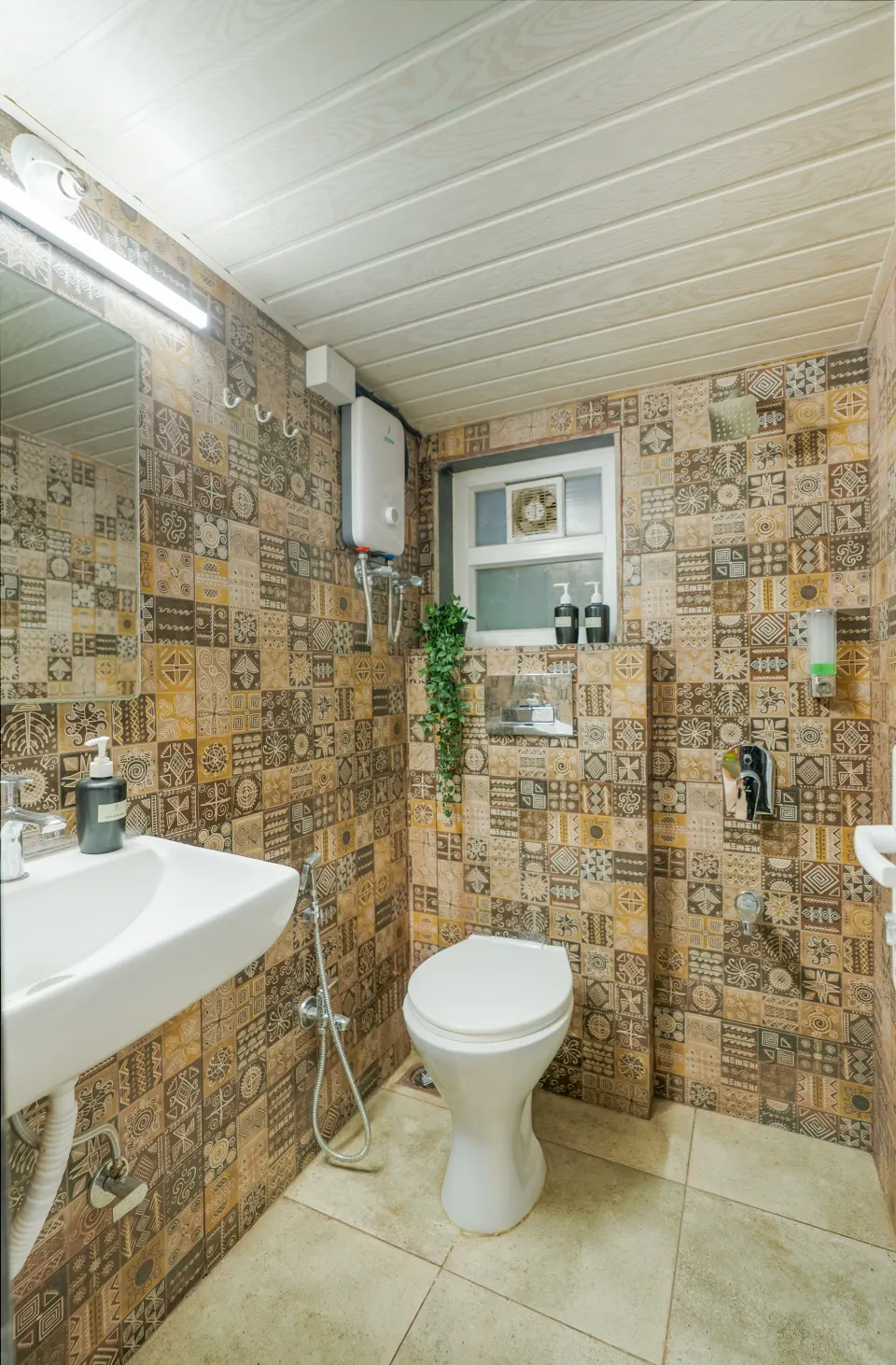 Honeycomb - Bathrooms 2