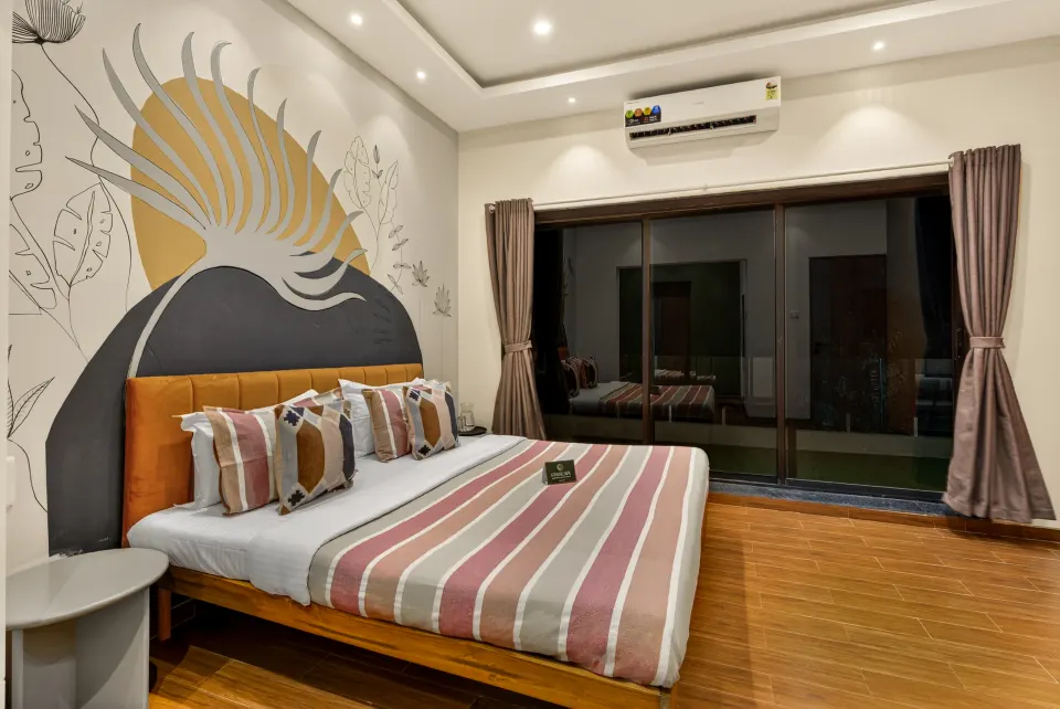 Aquavista 9BHK - Bedroom 5 2