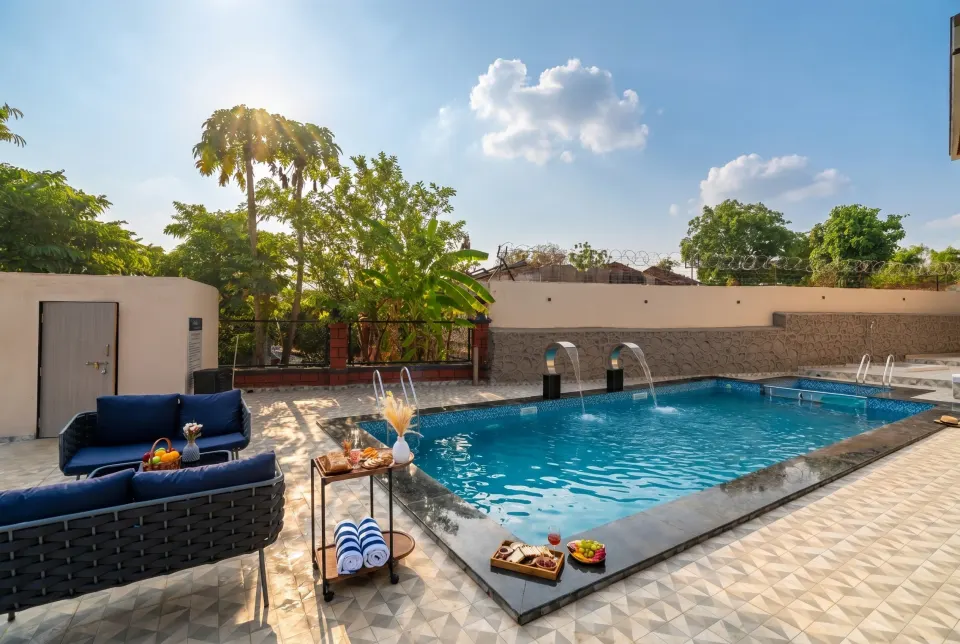 Stargazer - Pool area 1