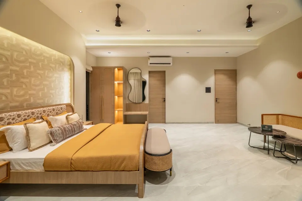 Evergreen Escape - Bedroom 9 2
