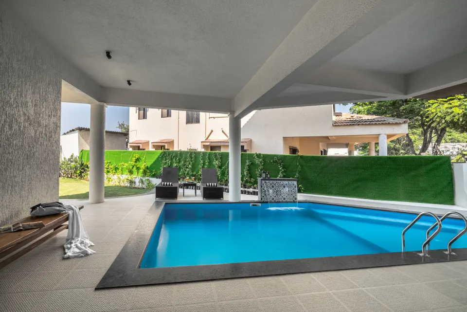 Stone Water - Pool Area 2
