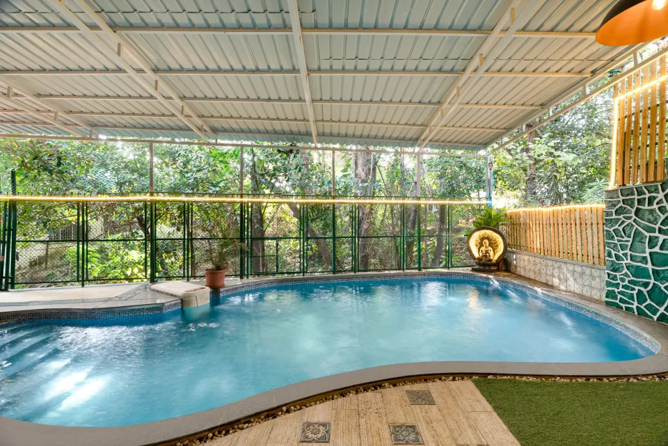 Bricstone House - Pool Area 2