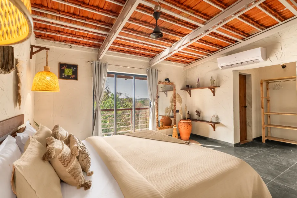 The Zuri House - Bedroom 4 2
