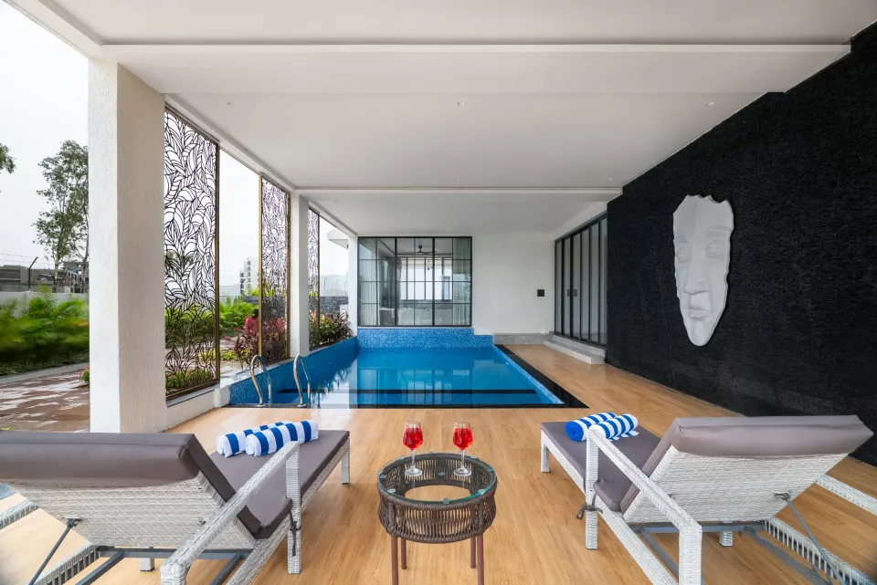 Evergreen Escape - Pool 2