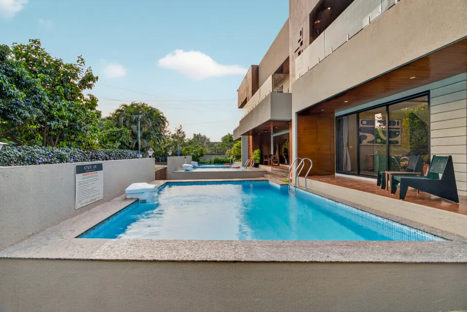 Aquavista 9BHK - Pool 3